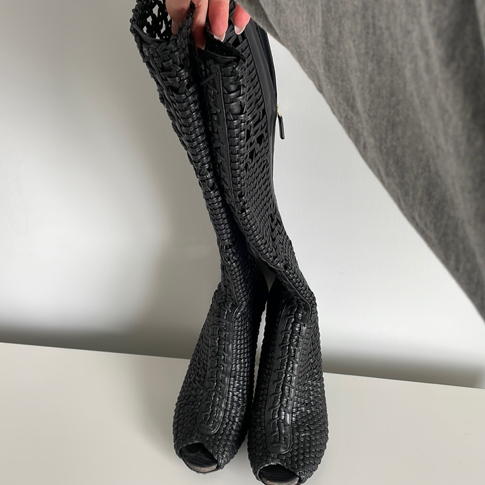 Gucci Hand woven leather boots.  Color black.  Size 40.5.